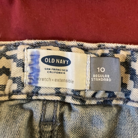 Three Old Navy Shorts Size 10-12 - Picture 8 of 8